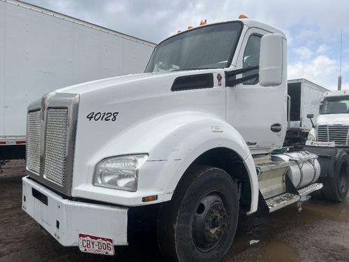 KENWORTH T800
