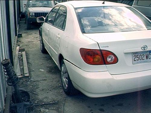TOYOTA COROLLA
