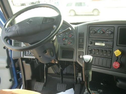 INTERNATIONAL 8600