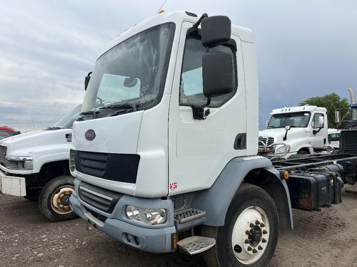 PETERBILT 210