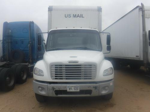 FREIGHTLINER M2-106