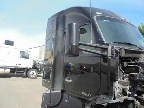 KENWORTH T880