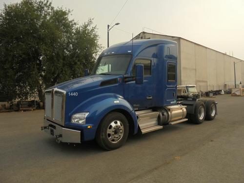 KENWORTH T880