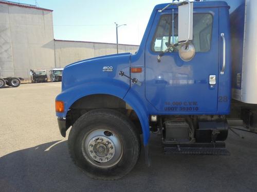 INTERNATIONAL 4900
