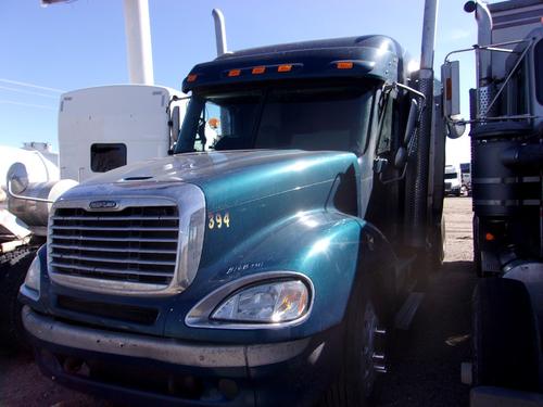 FREIGHTLINER COLUMBIA 120