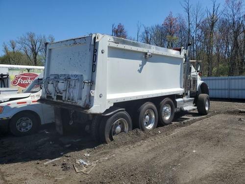 PETERBILT 389