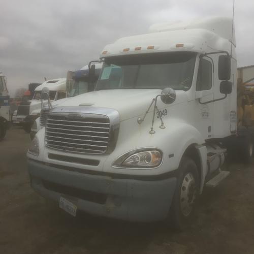 FREIGHTLINER COLUMBIA