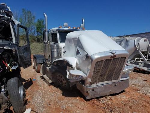 PETERBILT 389