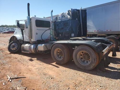 PETERBILT 389