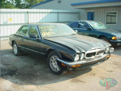JAGUAR XJ8
