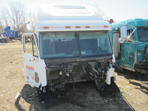 FREIGHTLINER CENTURY CLASS 120