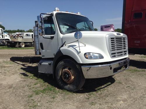 FREIGHTLINER M2 112