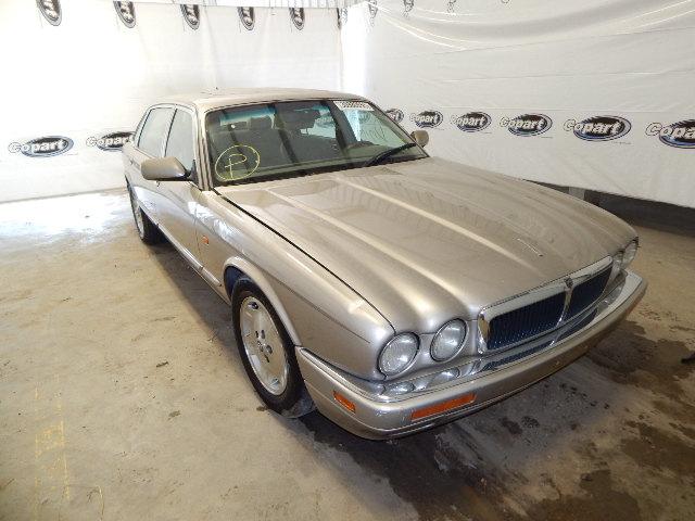 JAGUAR XJ6