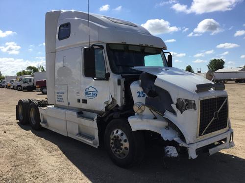 VOLVO VNL