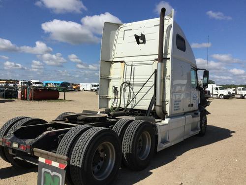 VOLVO VNL