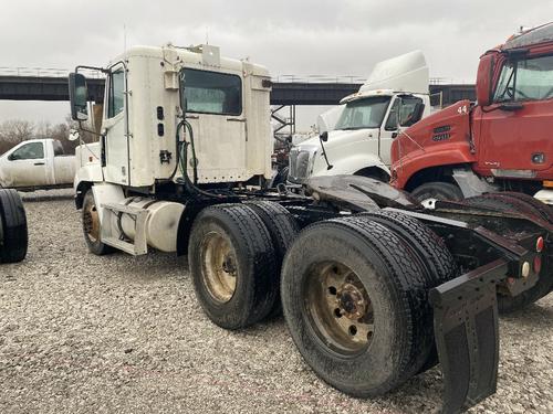 FREIGHTLINER CENTURY CLASS 112