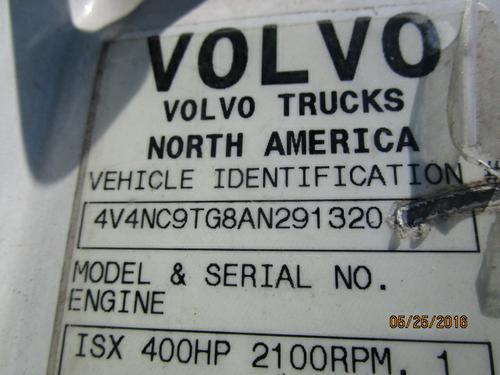 VOLVO VNL