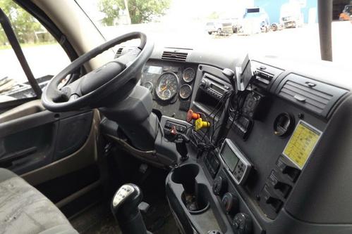 FREIGHTLINER CASCADIA 125