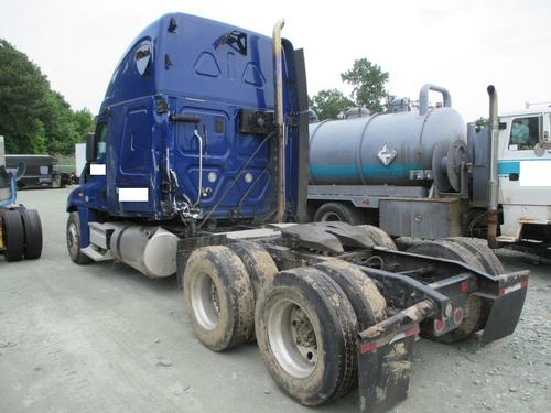 FREIGHTLINER CASCADIA 125