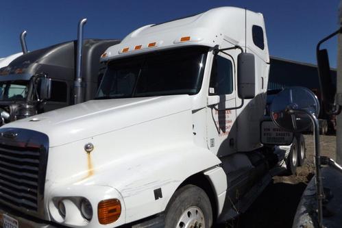 FREIGHTLINER COLUMBIA 120