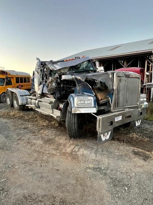 WESTERN STAR TRUCKS 4900 FA