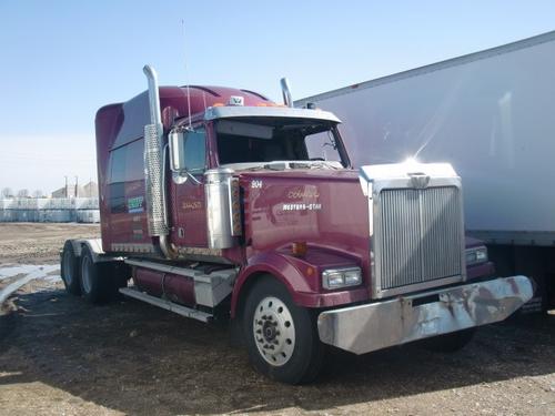 WESTERN STAR TRUCKS 4900E