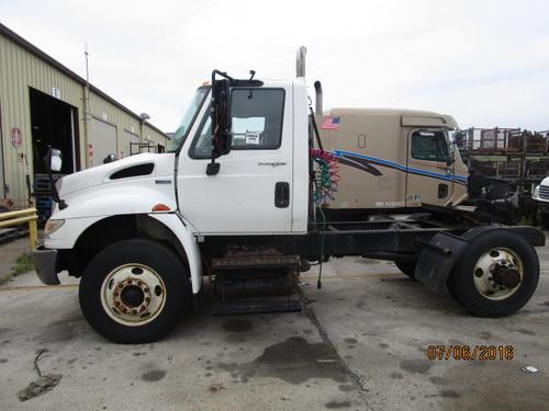 INTERNATIONAL 4400