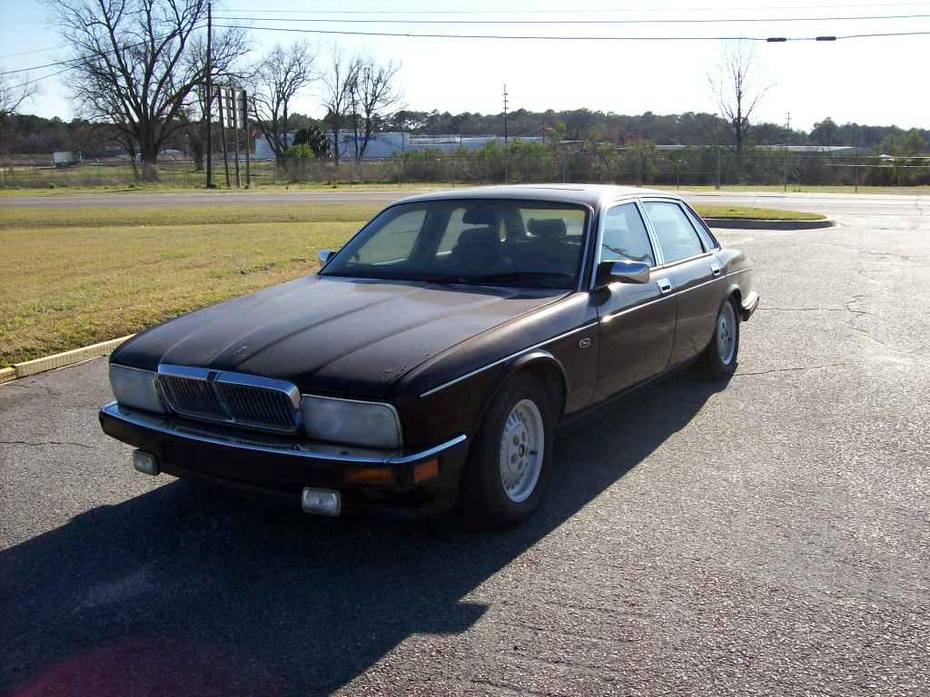 JAGUAR XJ6