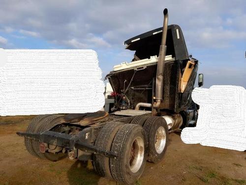 PETERBILT 587
