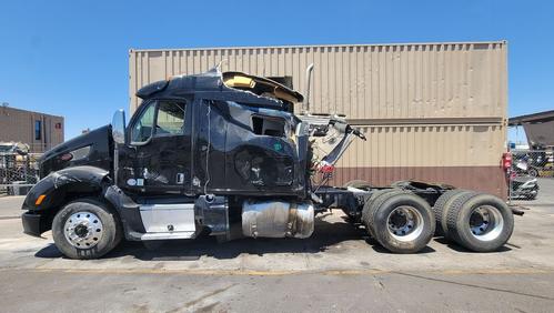 PETERBILT 587