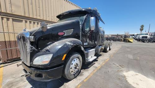 PETERBILT 587