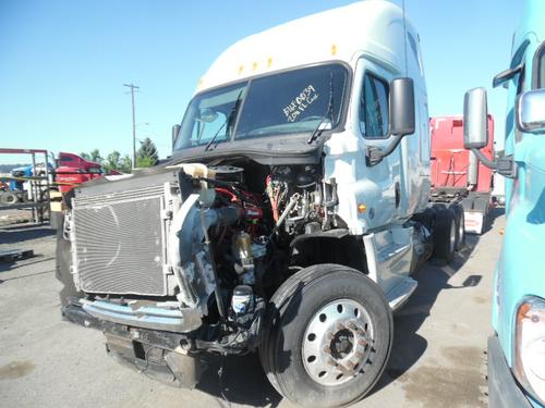 FREIGHTLINER CASCADIA 125