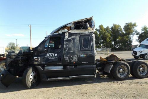 FREIGHTLINER CASCADIA 125