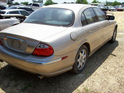 JAGUAR S TYPE