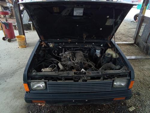 NISSAN NISSAN PICKUP