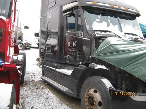 FREIGHTLINER COLUMBIA