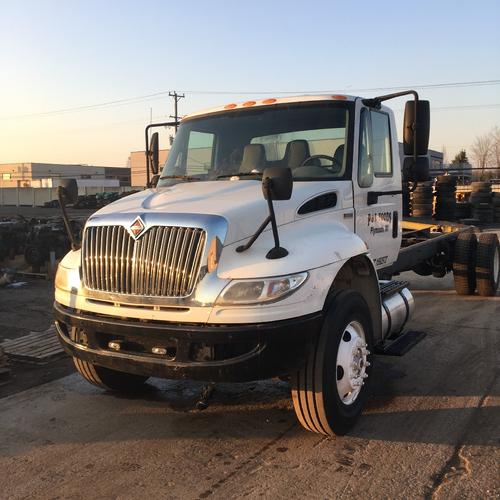 INTERNATIONAL 4300