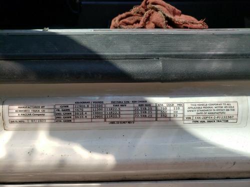 KENWORTH T880