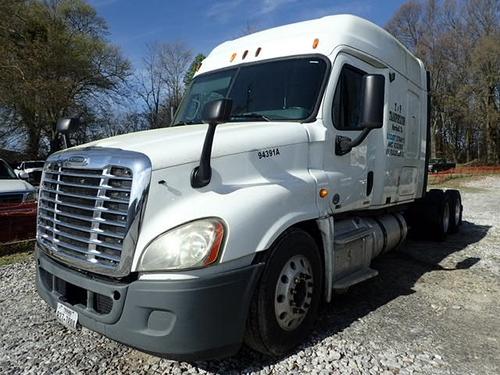 FREIGHTLINER CASCADIA