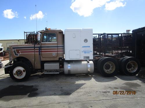 FREIGHTLINER FLC120