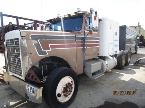 FREIGHTLINER FLC120