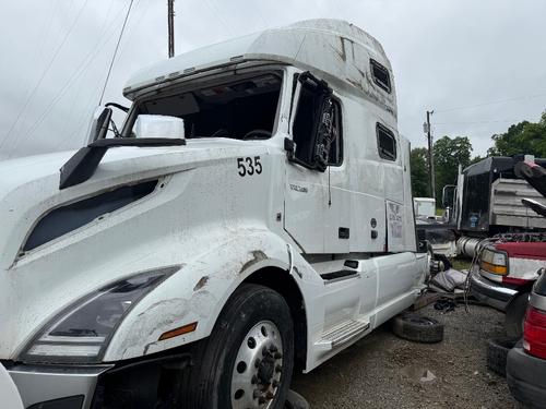VOLVO VNL
