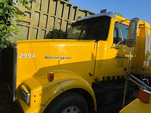 WESTERN STAR TR 4900 FA