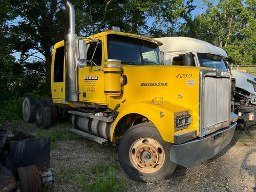 WESTERN STAR TR 4900 FA