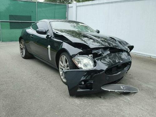 JAGUAR XK