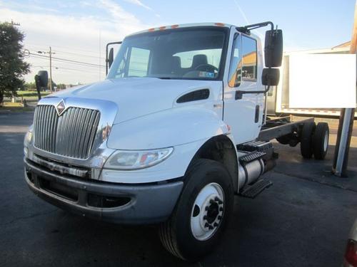 INTERNATIONAL 4300