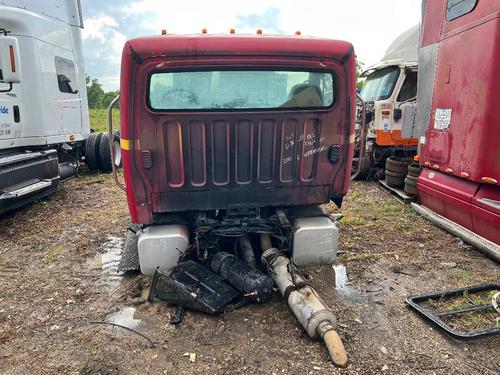 FREIGHTLINER M2 106