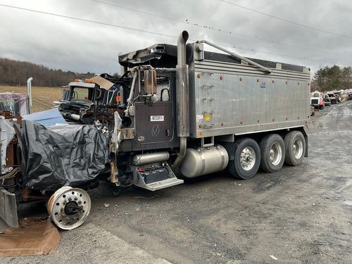 PETERBILT 389