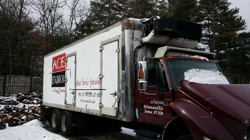INTERNATIONAL 4400
