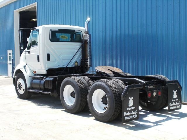 INTERNATIONAL 8600